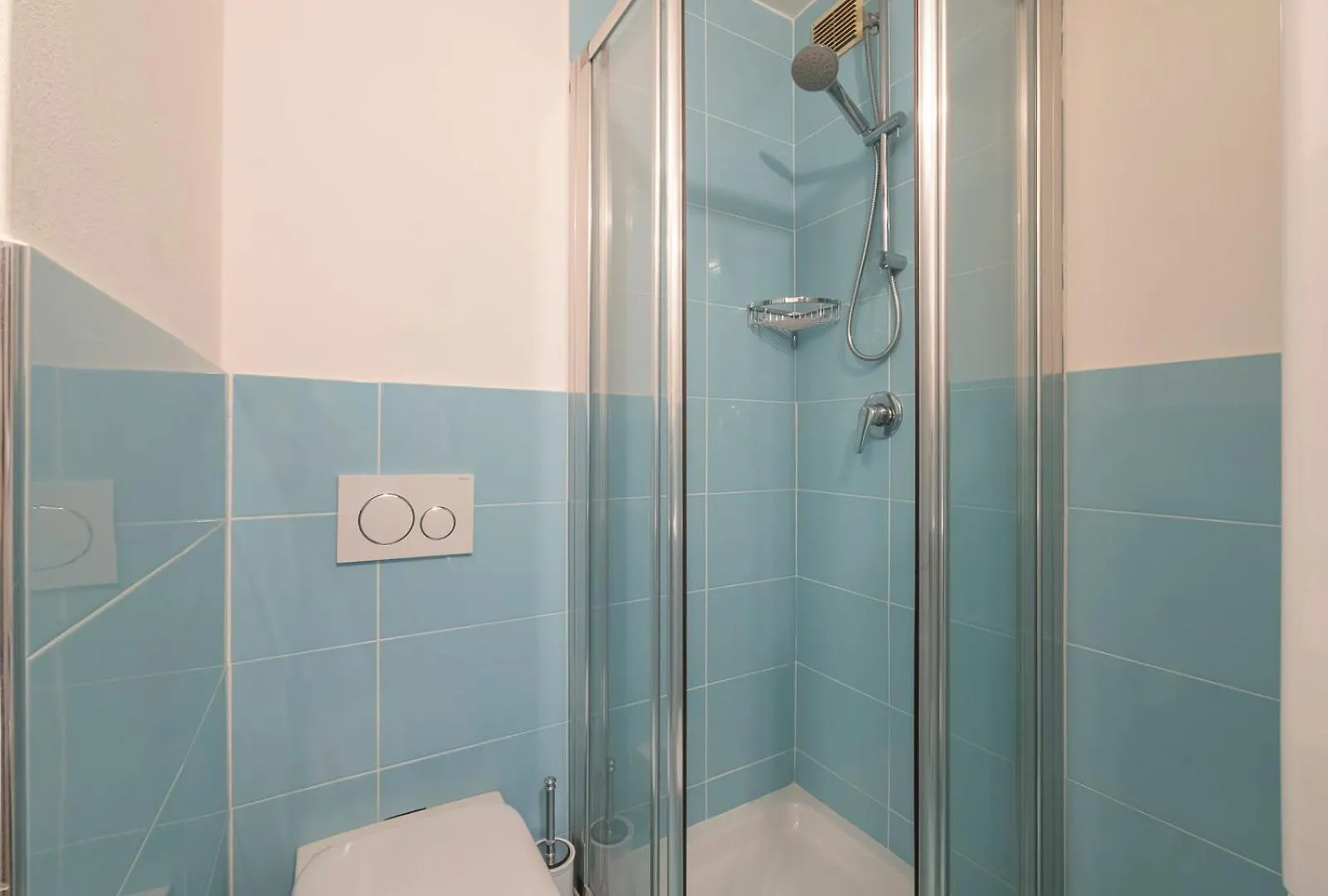 Xenia Apartments - Luxury & Elegant Penthouse In City Life Milan Italy