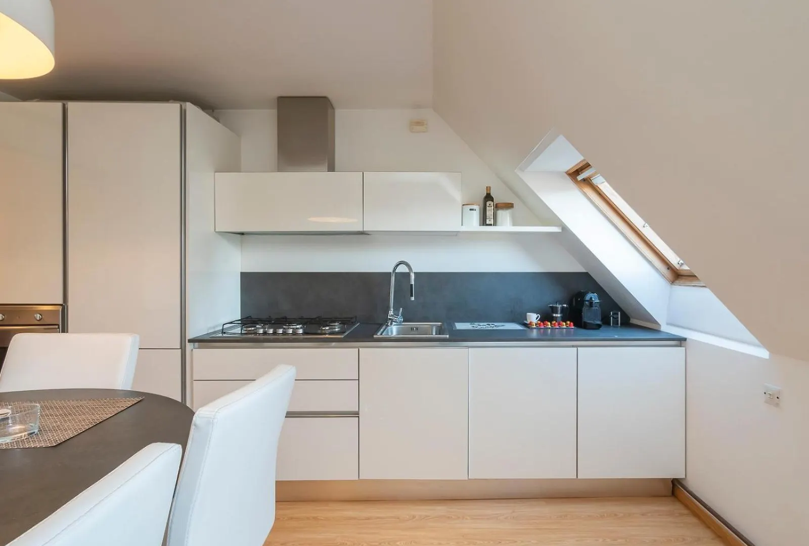 Xenia Apartments - Luxury & Elegant Penthouse In City Life Milan