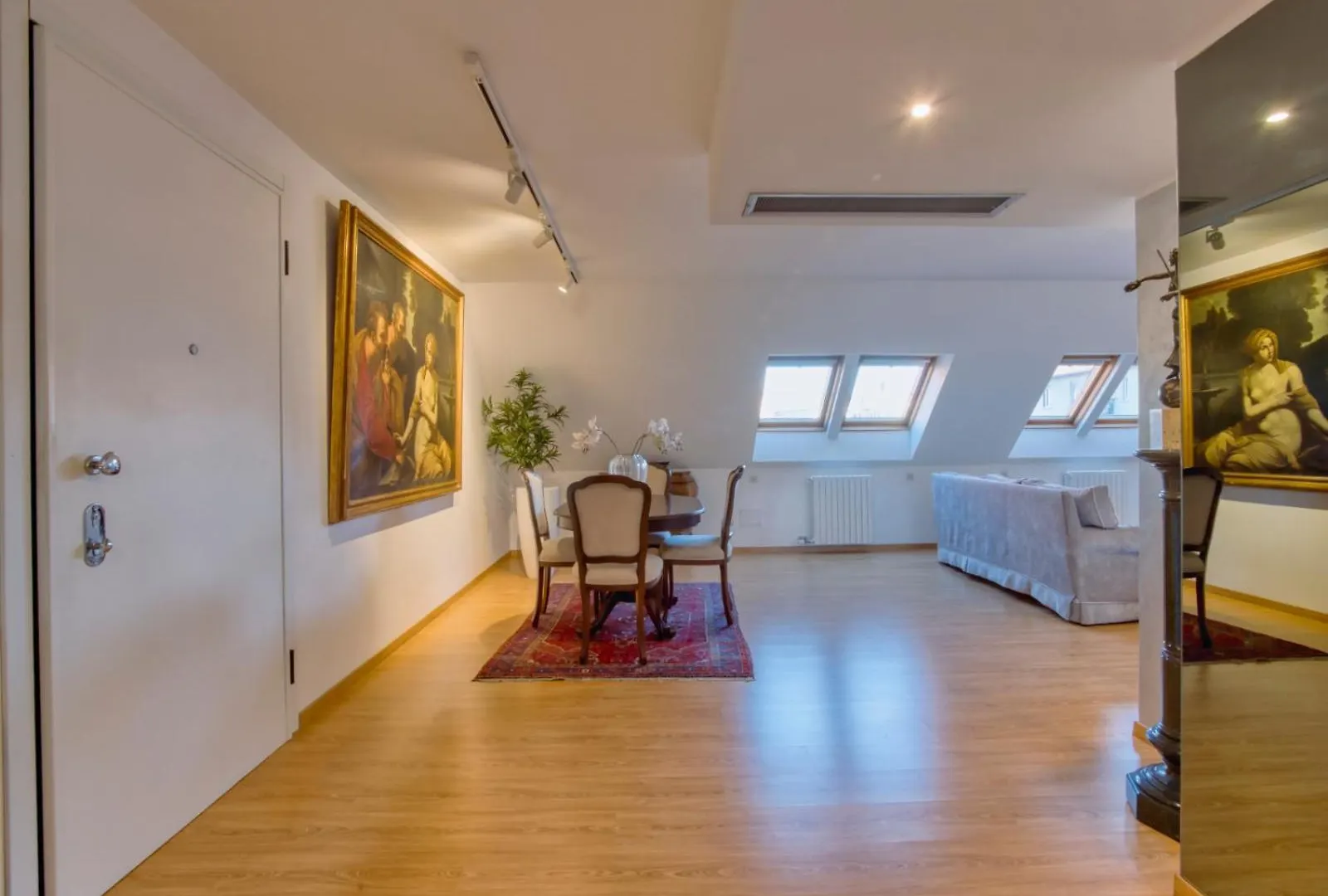 Xenia Apartments - Luxury & Elegant Penthouse In City Life Milan