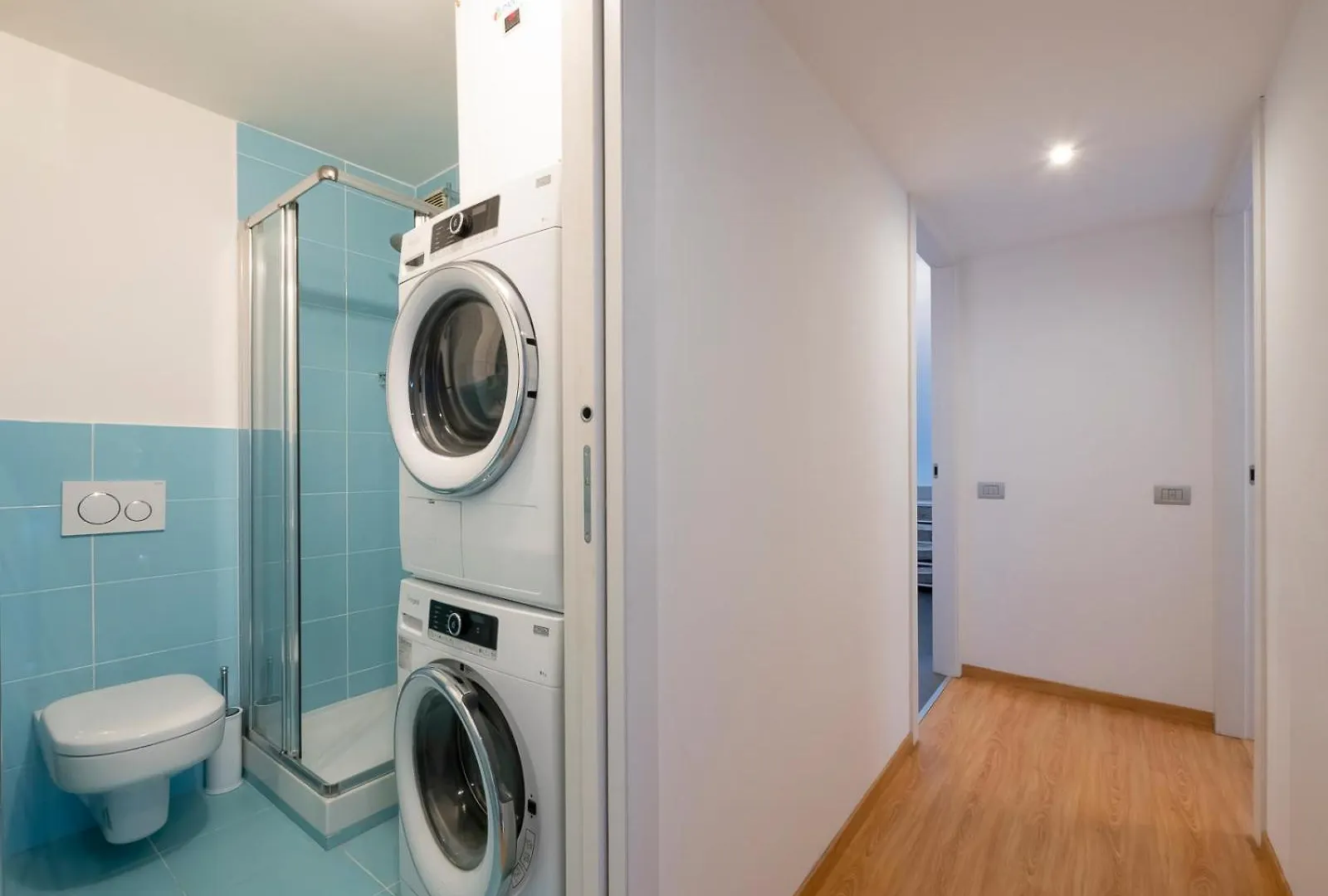 Xenia Apartments - Luxury & Elegant Penthouse In City Life Mediolan