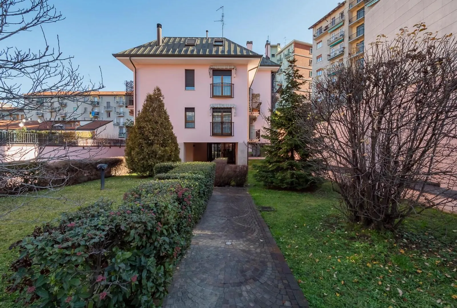 Xenia Apartments - Luxury & Elegant Penthouse In City Life Mediolan